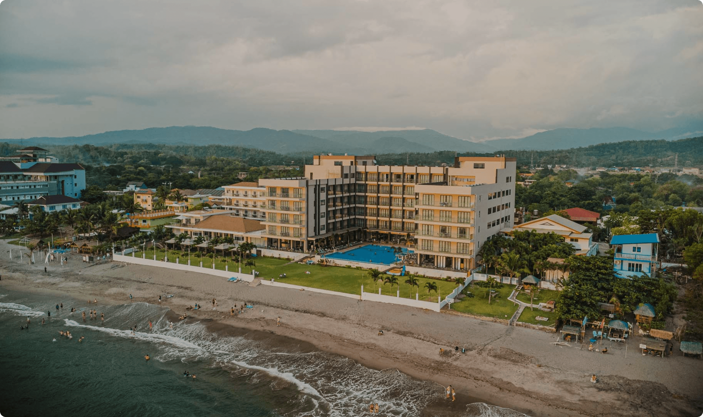 La Union Resorts